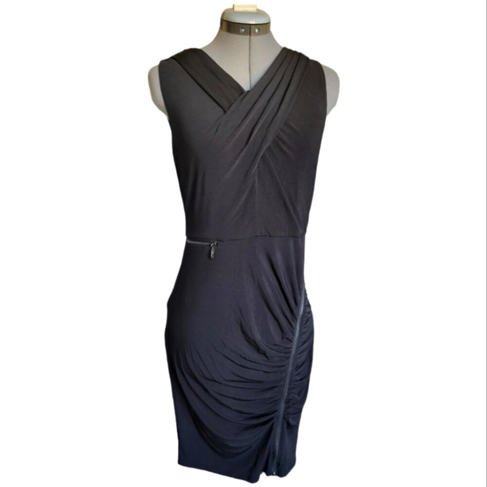 Laundry by Shelli Segal Black Cocktail Dress Size 6 Zippers and Wrap Styling